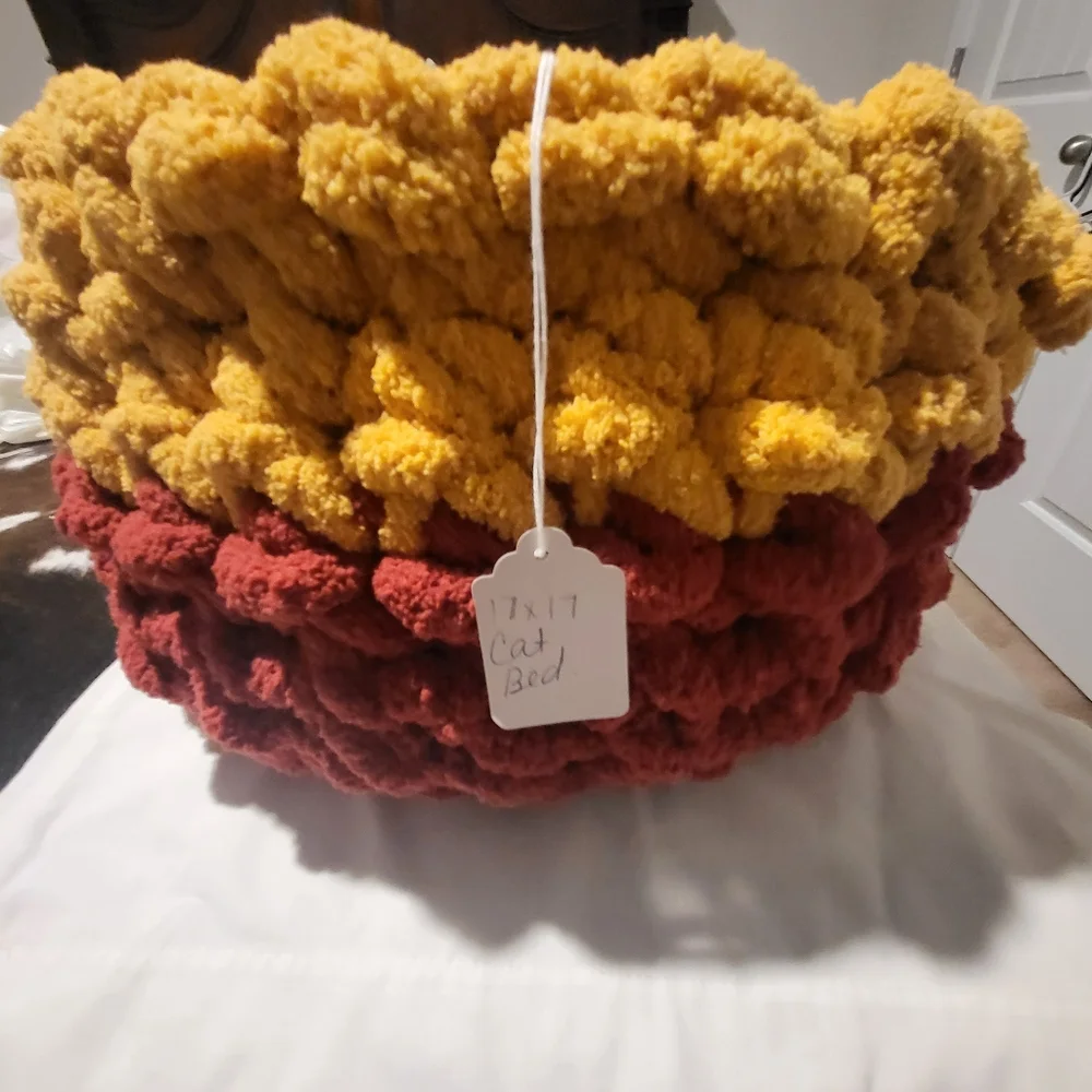 Pet bed